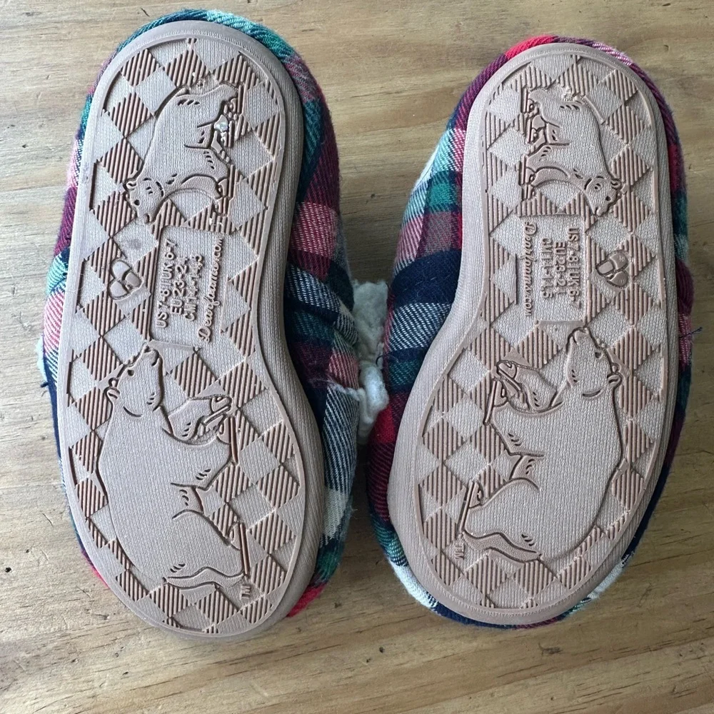 Dearfoams toddler lil bear slippers size 7-8